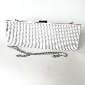 La Regale White Beaded Vintage Clutch/ Crossbody